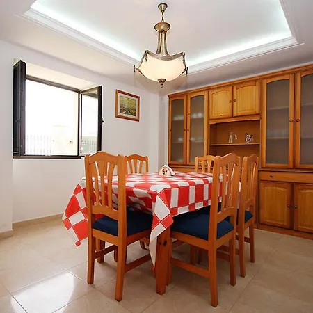101514 - House In דירה קרנוטה