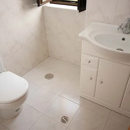 דירה 101514 - House In קרנוטה